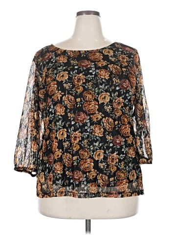 Sara Michelle 3/4 Sleeve T-Shirt (view 1)