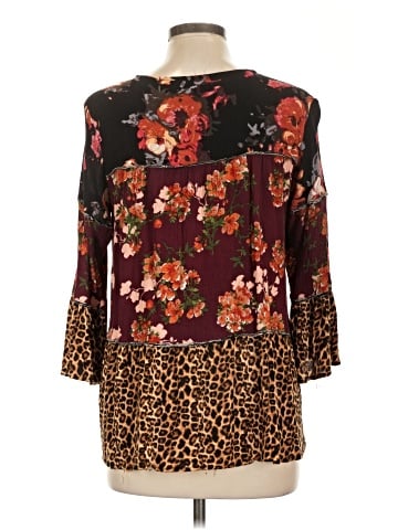 Calessa 3/4 Sleeve Blouse (view 2)