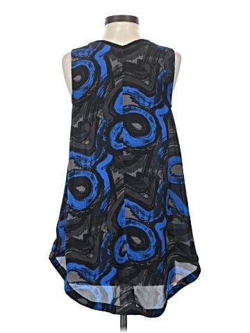 14th & Union Sleeveless Blouse (view 2)
