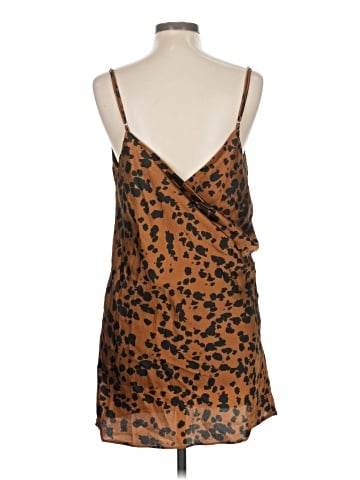 Crescent Sleeveless Top (view 2)
