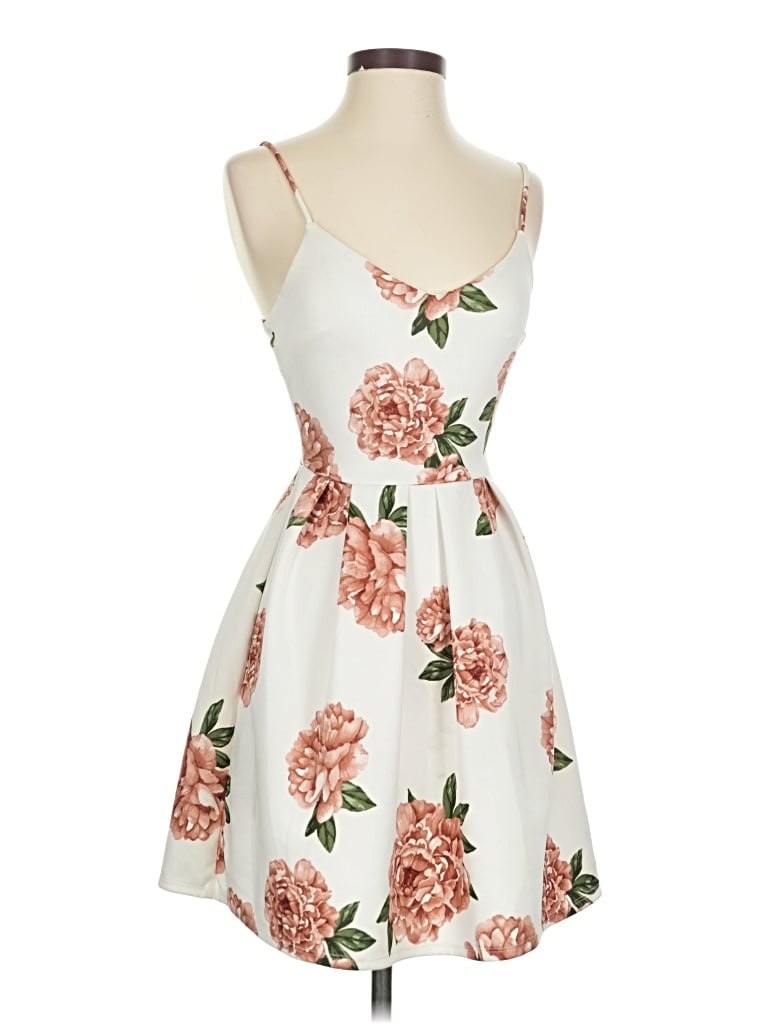 Pre-owned Monteau Cocktail Dress In White