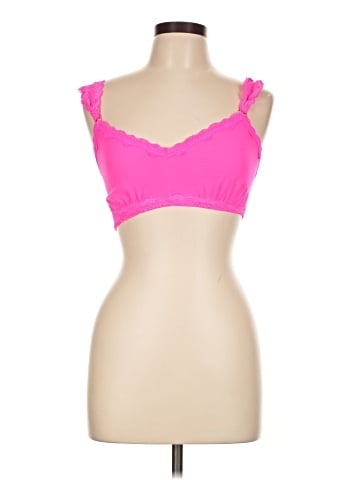 Smart & Sexy Sleeveless Top (view 1)
