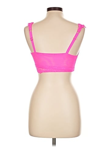 Smart & Sexy Sleeveless Top (view 2)