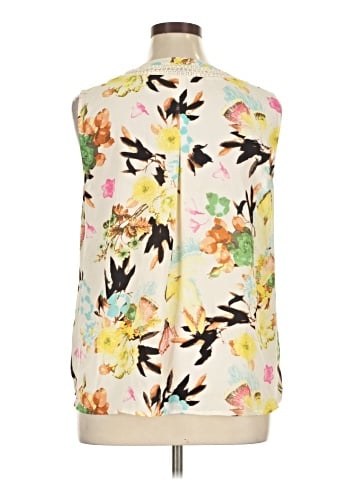 Signature Studio Sleeveless Blouse (view 2)