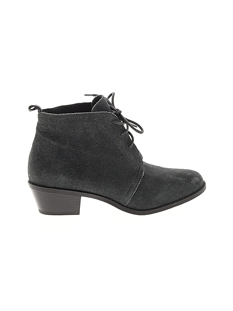 Pre-owned Vionic Ankle Boots In Gray