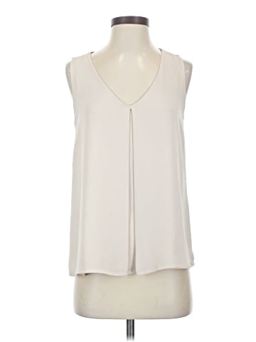 Love 21 Sleeveless T-Shirt (view 1)