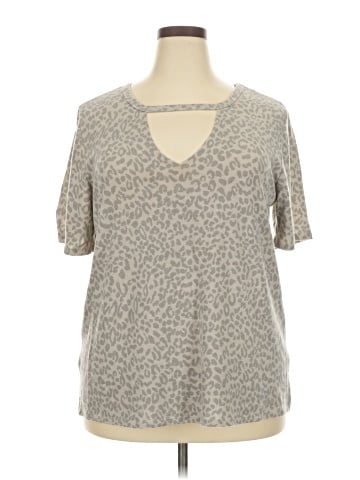 Jodifl Short Sleeve T-Shirt (view 1)