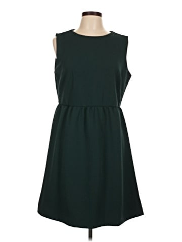 Daisy Fuentes Casual Dress (view 1)