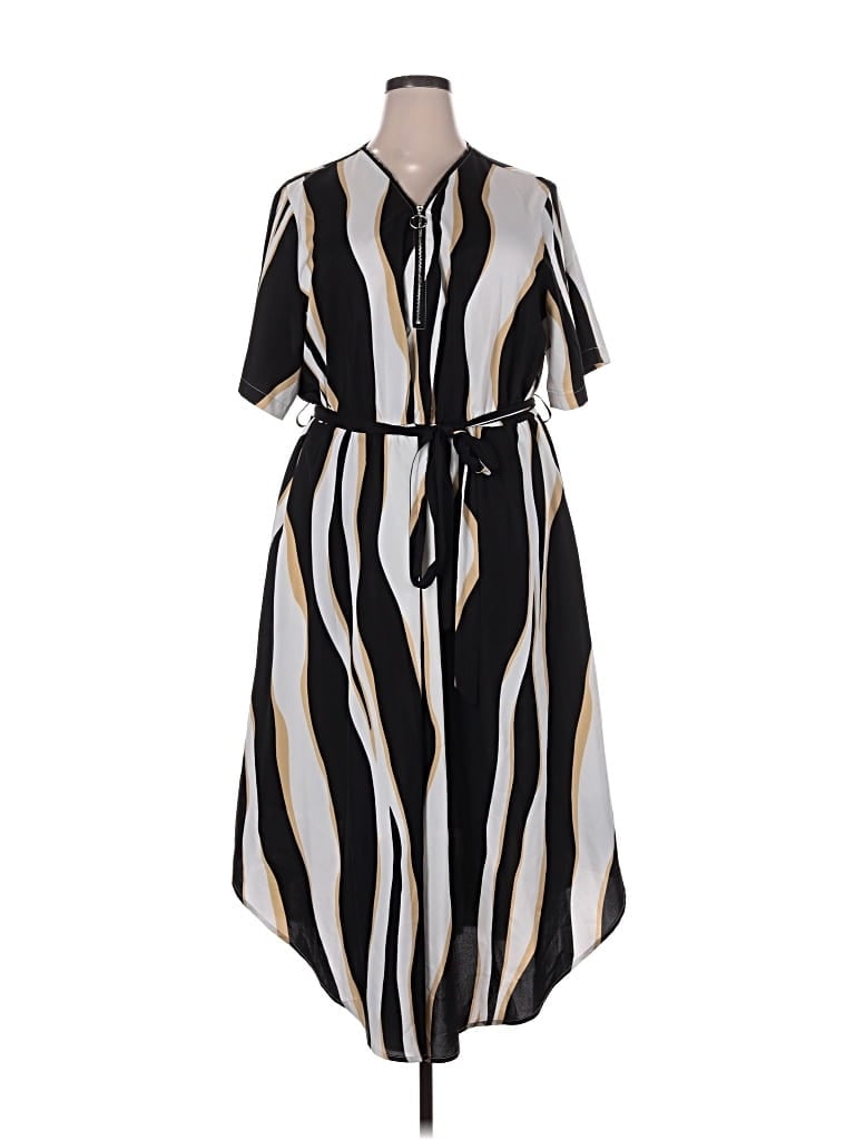 Pre-owned Bloomchic Casual Dress In Black