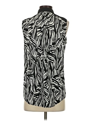 Trouve Sleeveless Blouse (view 2)