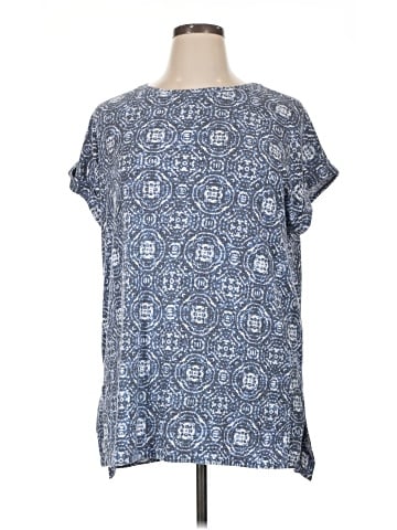 Lularoe Short Sleeve T-Shirt (view 1)