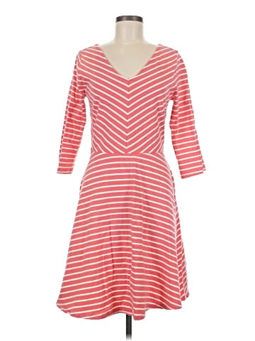Old Navy Casual Dress (view 1)