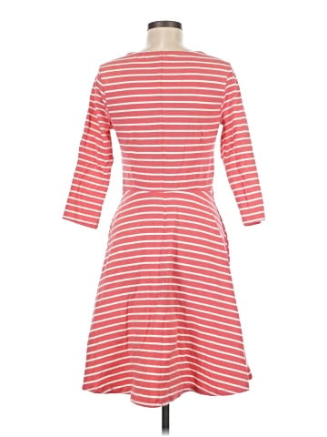 Old Navy Casual Dress (view 2)