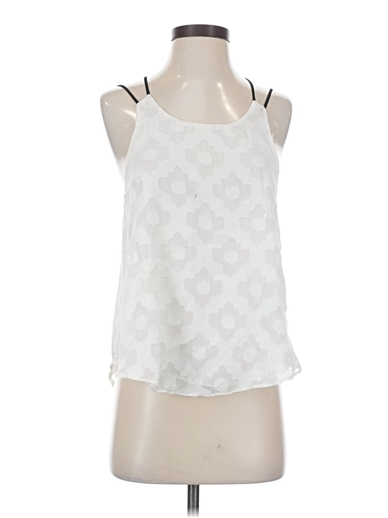 Pre-owned Astr Sleeveless Blouse In White