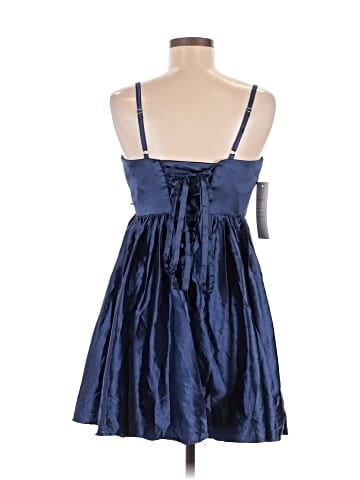 Unbranded Cocktail Dress (view 2)