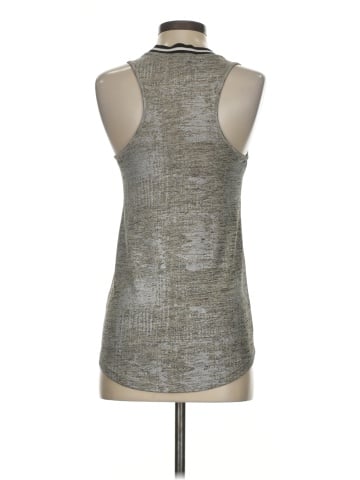 Trouve Sleeveless T-Shirt (view 2)