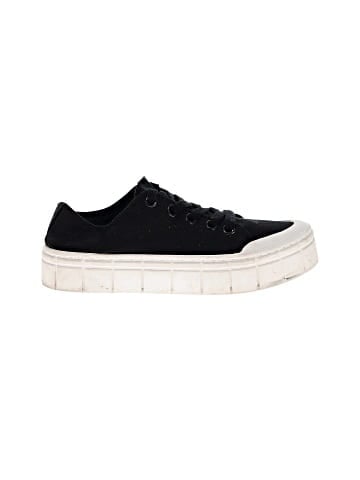 No Boundaries Sneakers (view 1)