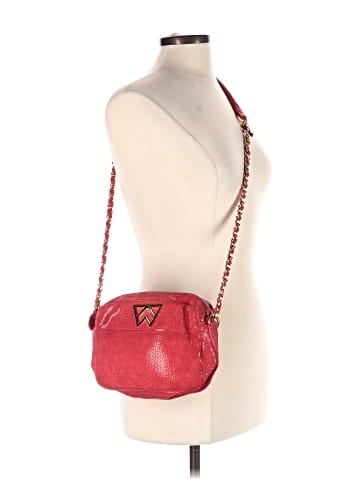 KELLY WYNNE Leather Crossbody Bag (view 2)