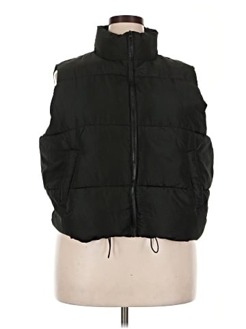 No Boundaries Vest (view 1)