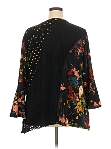 Calessa 3/4 Sleeve Blouse (view 2)