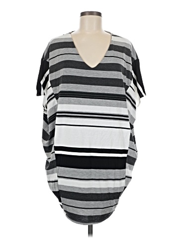 Puella Poncho (view 1)