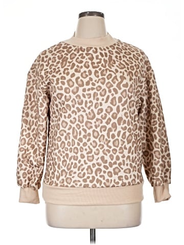 Chic Wish Sweatshirt (view 1)