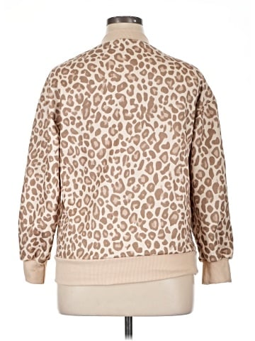 Chic Wish Sweatshirt (view 2)