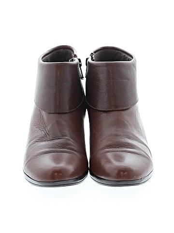Munro American Ankle Boots (view 2)