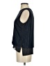 Vince. 100% Polyester Solid Black Sleeveless Blouse Size XS - photo 5