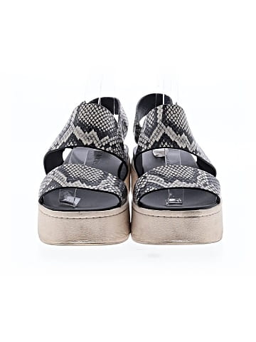 Vince. Sandals (view 2)
