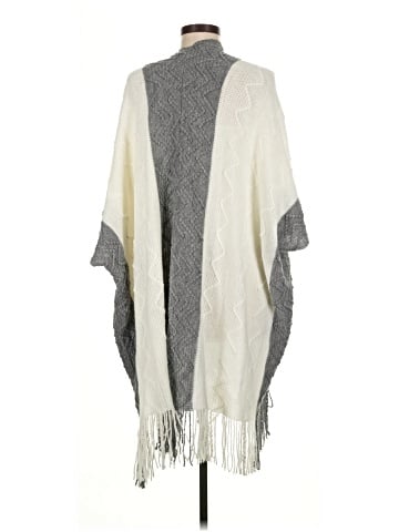 Arianna By Howards Poncho (view 2)