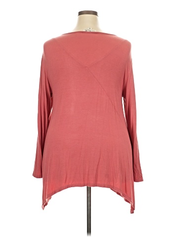 Simply Noelle Long Sleeve Top (view 2)