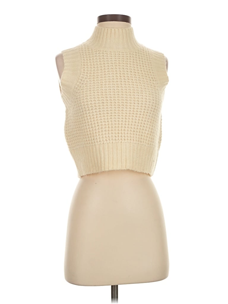 Jessica Simpson Sweater Vest In Neutral