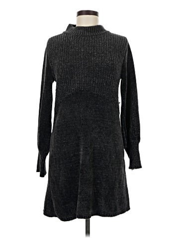 Xhilaration Turtleneck Sweater (view 1)