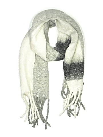 Zara Scarf (view 1)