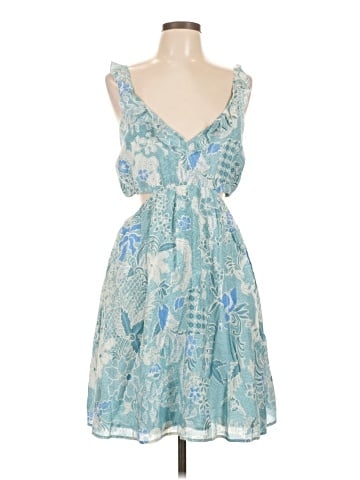 Abercrombie & Fitch Cocktail Dress (view 1)