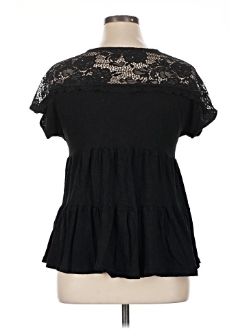 Torrid Short Sleeve Blouse (view 2)
