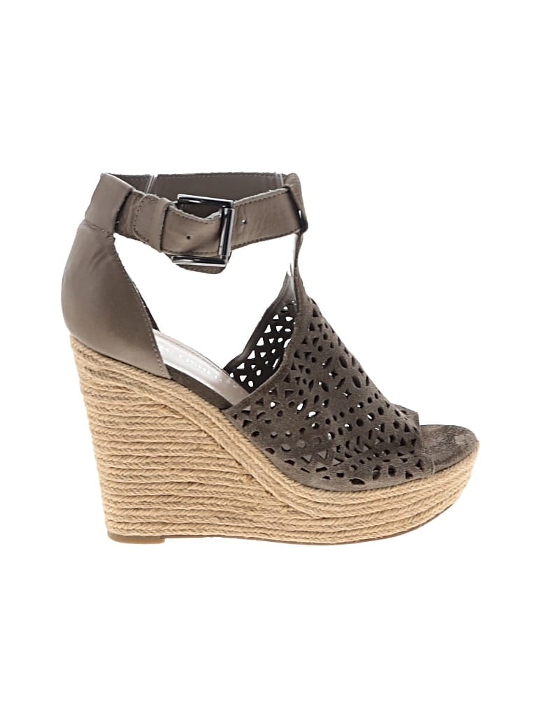 Pre-owned Marc Fisher Wedges In Gray