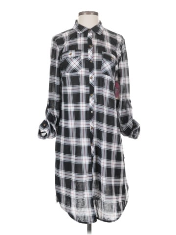 Eden & Olivia Casual Dress (view 1)