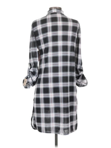 Eden & Olivia Casual Dress (view 2)