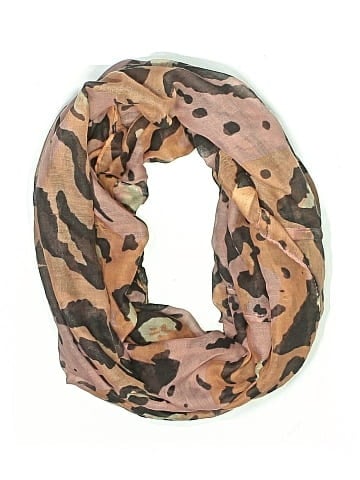D&Y Scarf (view 1)