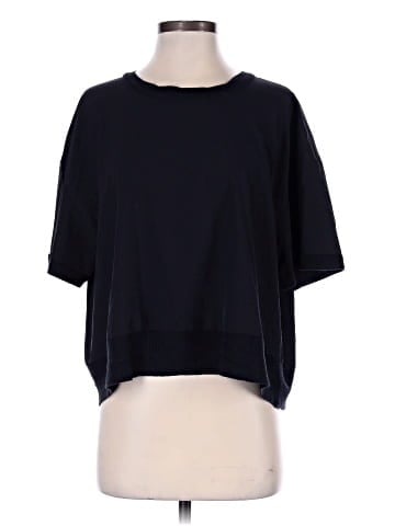 The Limited Short Sleeve Top (view 1)