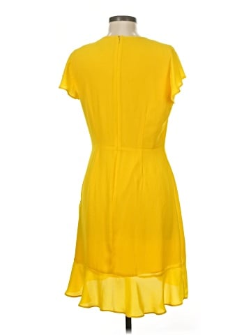 Banana Republic Casual Dress (view 2)