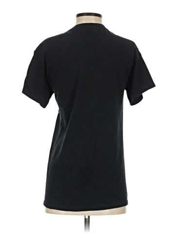 Taylor Swift Short Sleeve T-Shirt (view 2)