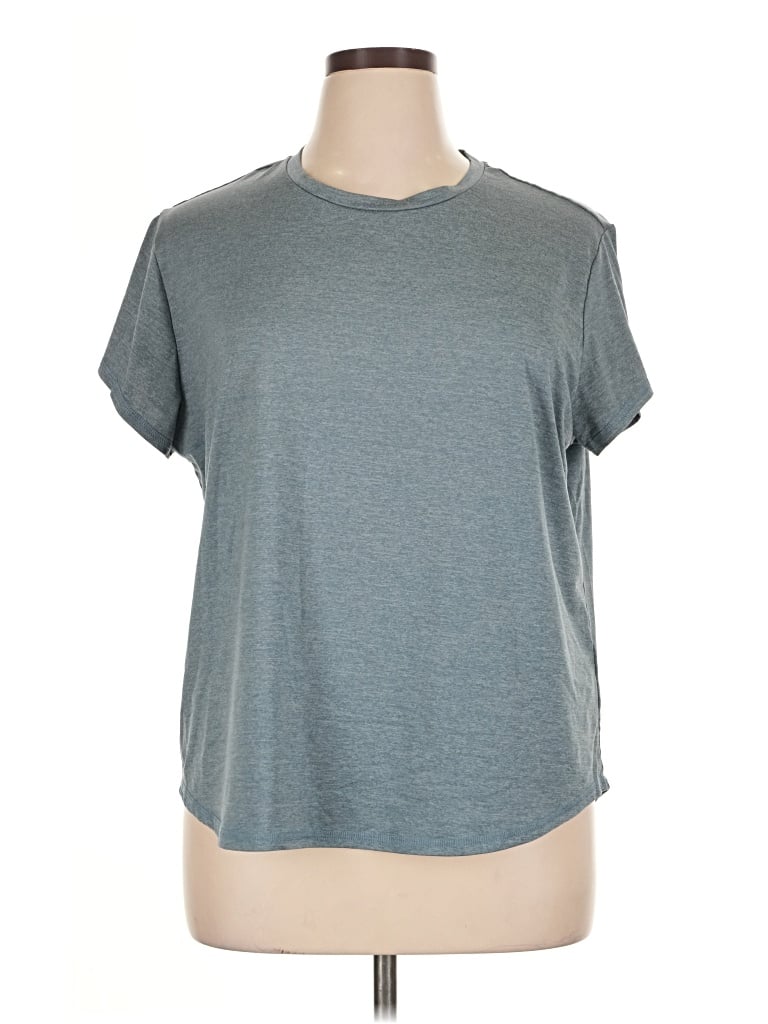 Pre-owned Quince Short Sleeve T-shirt In Gray