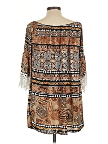 Win Win 3/4 Sleeve Blouse (view 2)