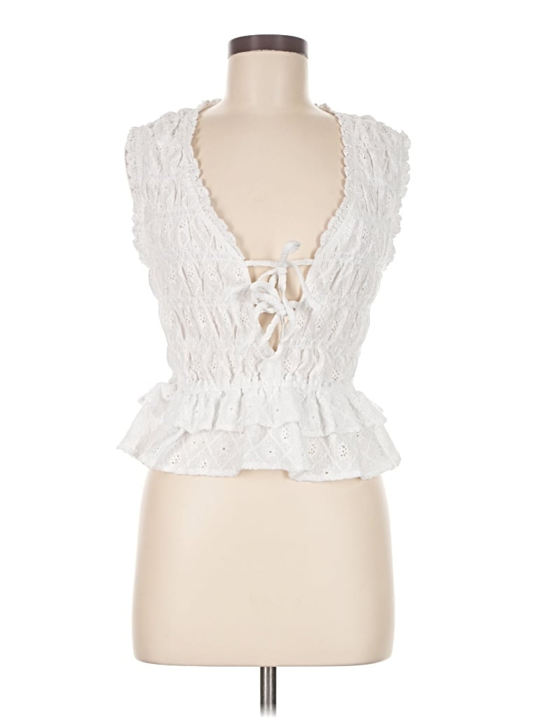 Pre-owned Astr Sleeveless Blouse In White