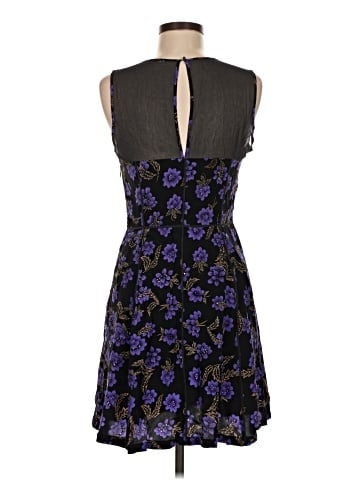 Piko Cocktail Dress (view 2)