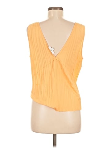 Vince. Sleeveless Blouse (view 2)
