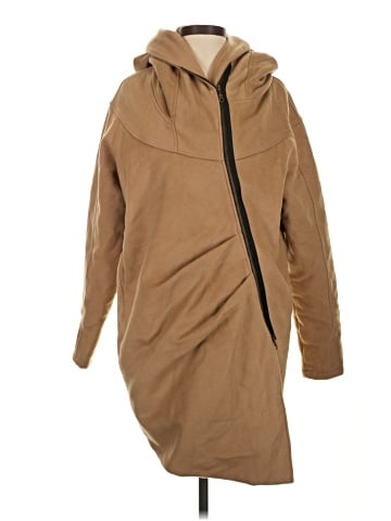 Aakasha Coat (view 1)